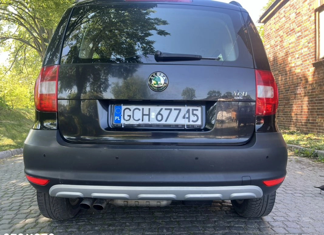 Skoda Yeti cena 26900 przebieg: 239000, rok produkcji 2012 z Radków małe 254